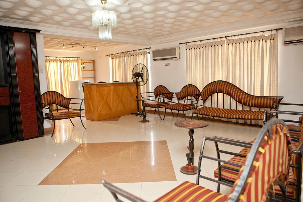 Forte Royale Hotel Accra Buitenkant foto