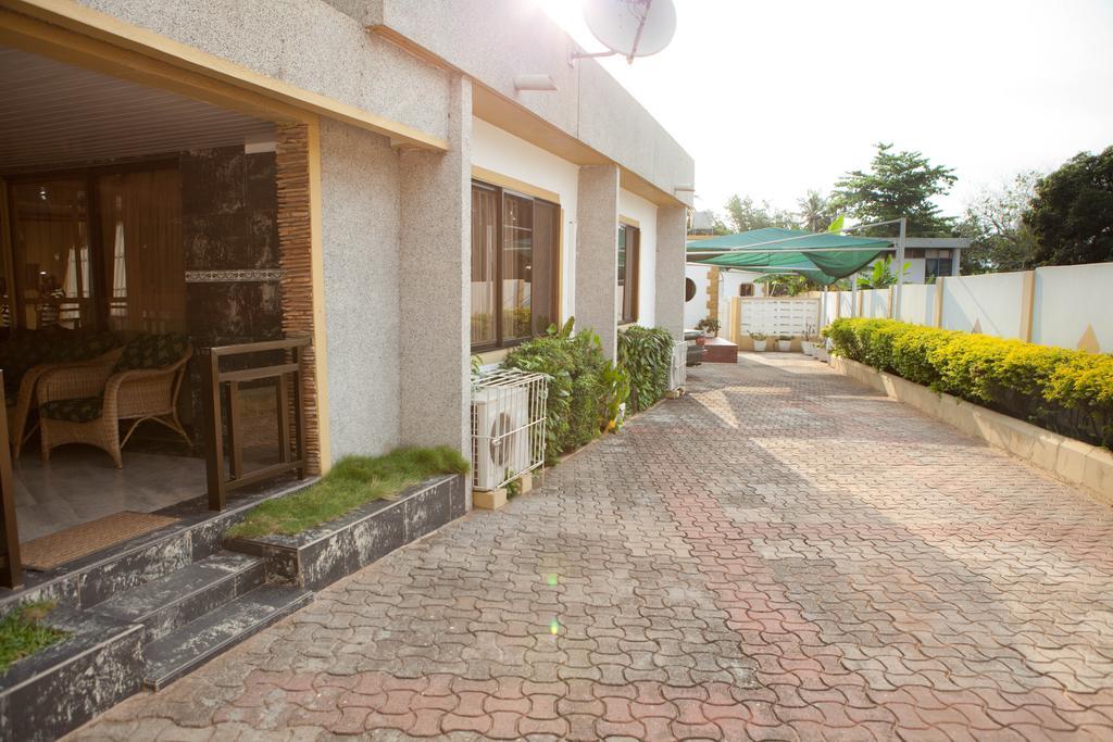 Forte Royale Hotel Accra Buitenkant foto