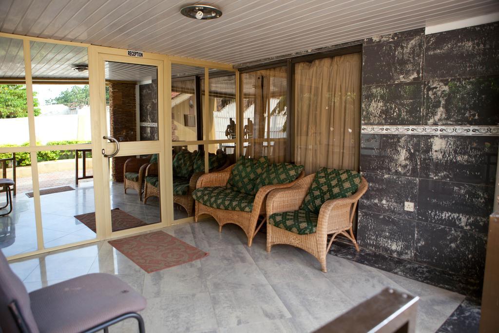 Forte Royale Hotel Accra Buitenkant foto