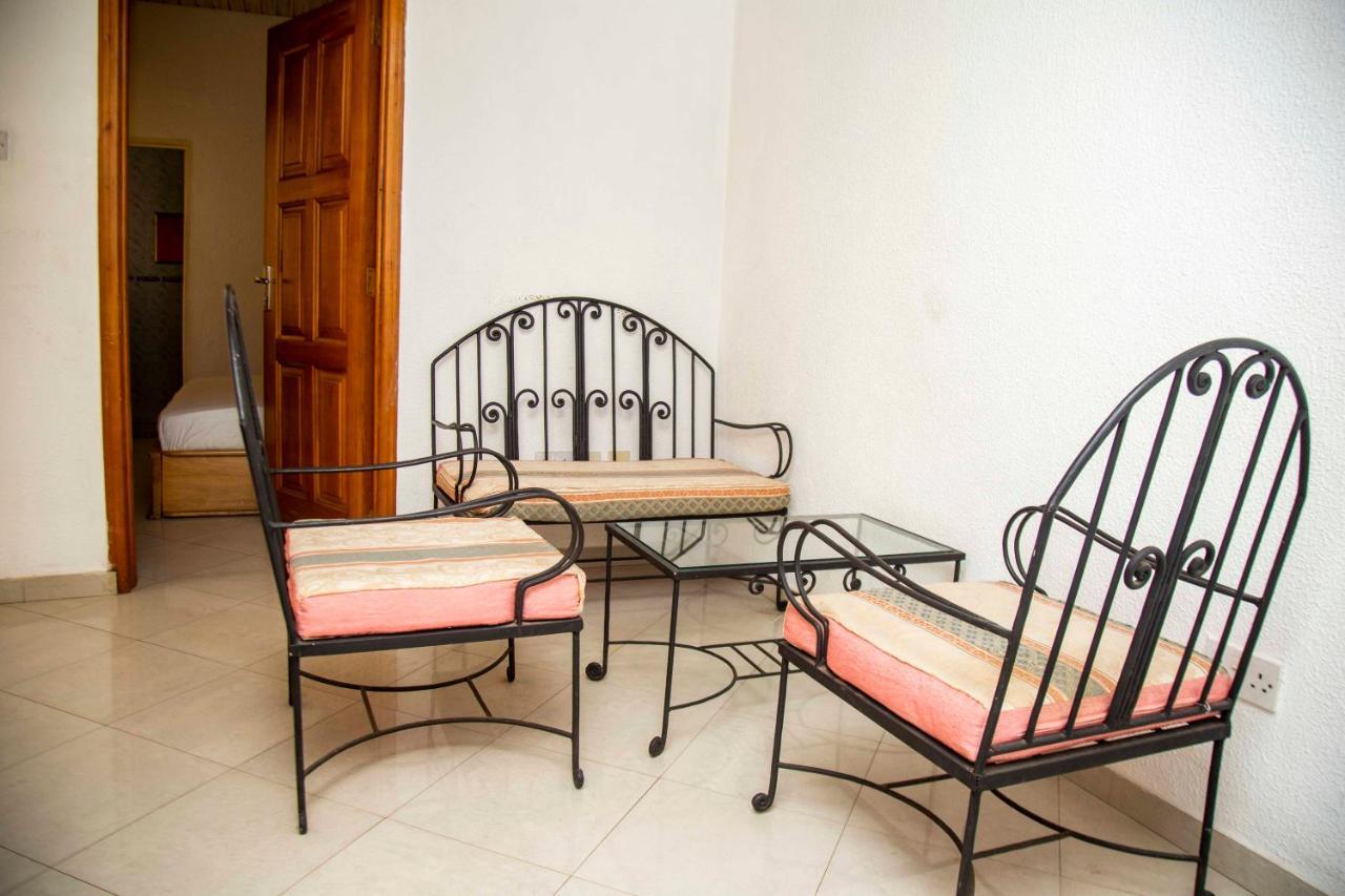 Forte Royale Hotel Accra Buitenkant foto