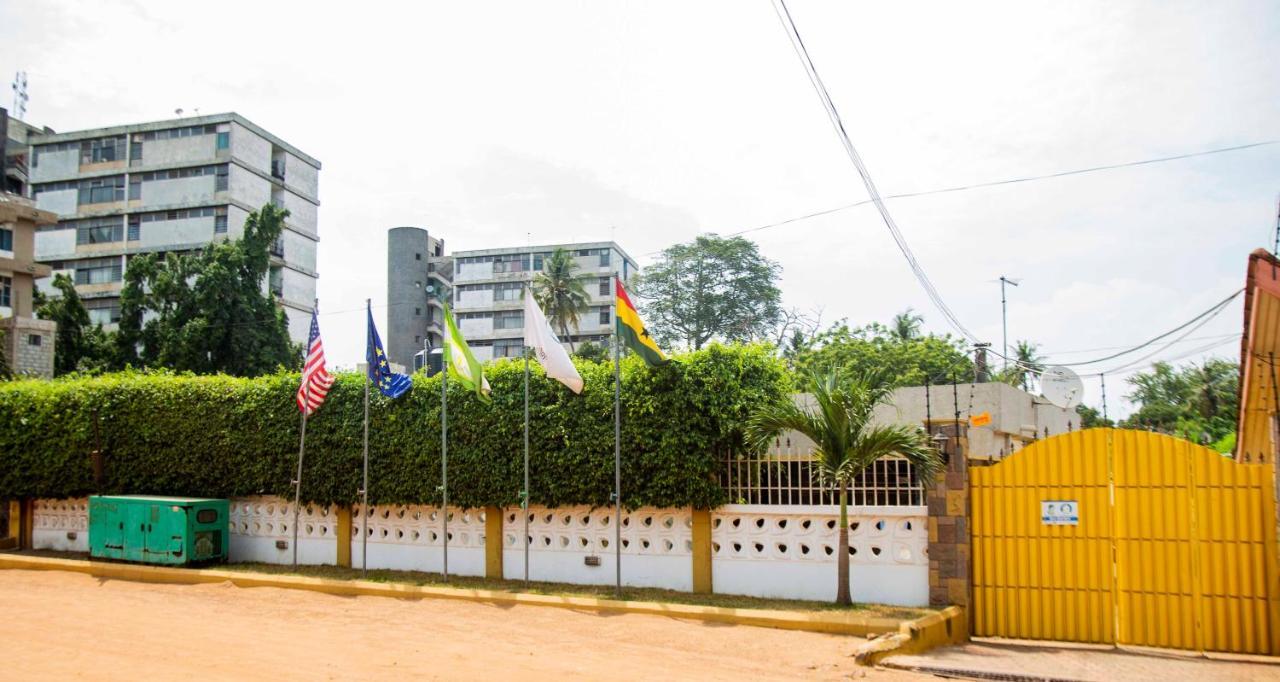 Forte Royale Hotel Accra Buitenkant foto