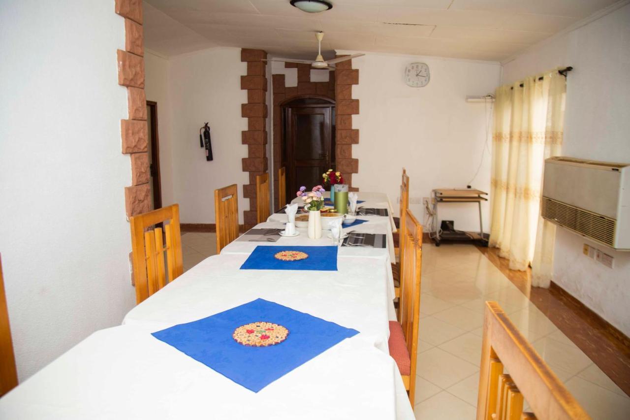 Forte Royale Hotel Accra Buitenkant foto
