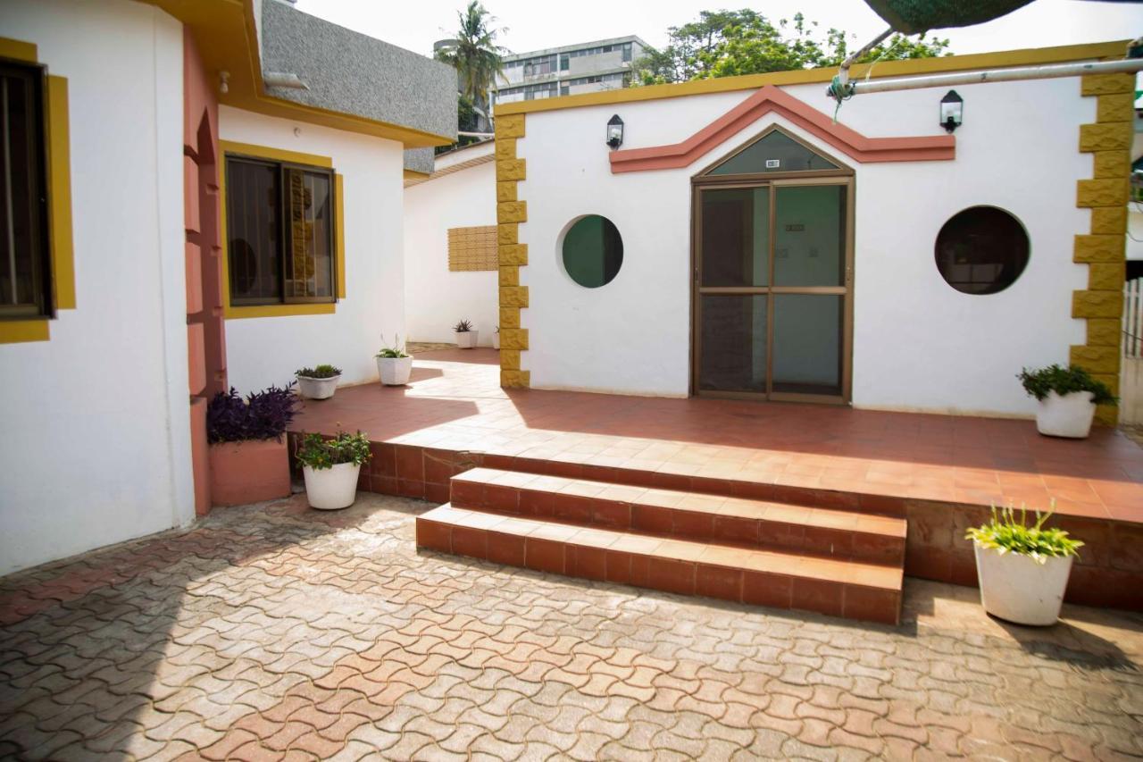 Forte Royale Hotel Accra Buitenkant foto
