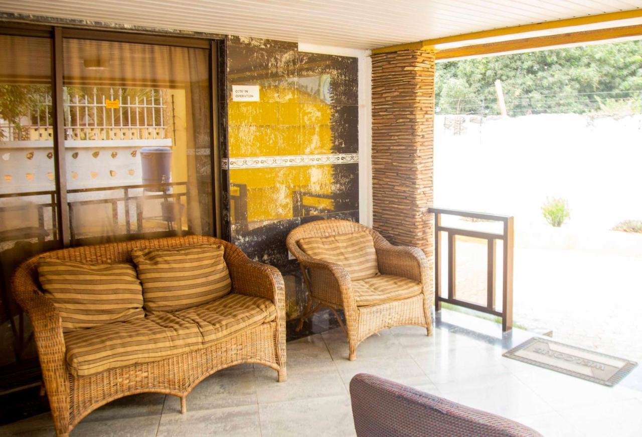 Forte Royale Hotel Accra Buitenkant foto