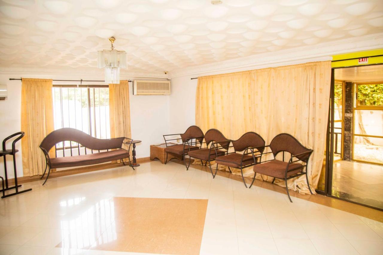 Forte Royale Hotel Accra Buitenkant foto