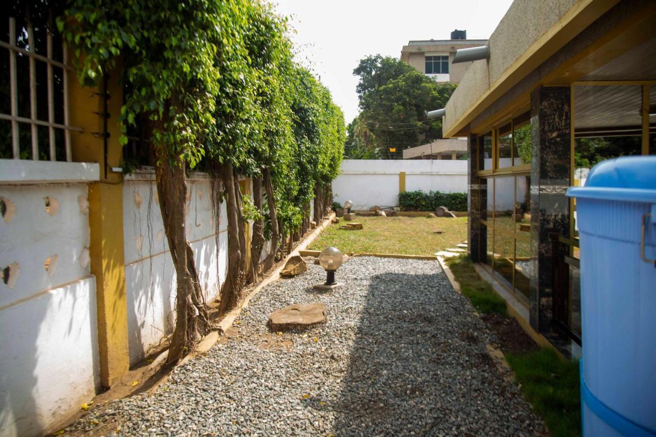 Forte Royale Hotel Accra Buitenkant foto