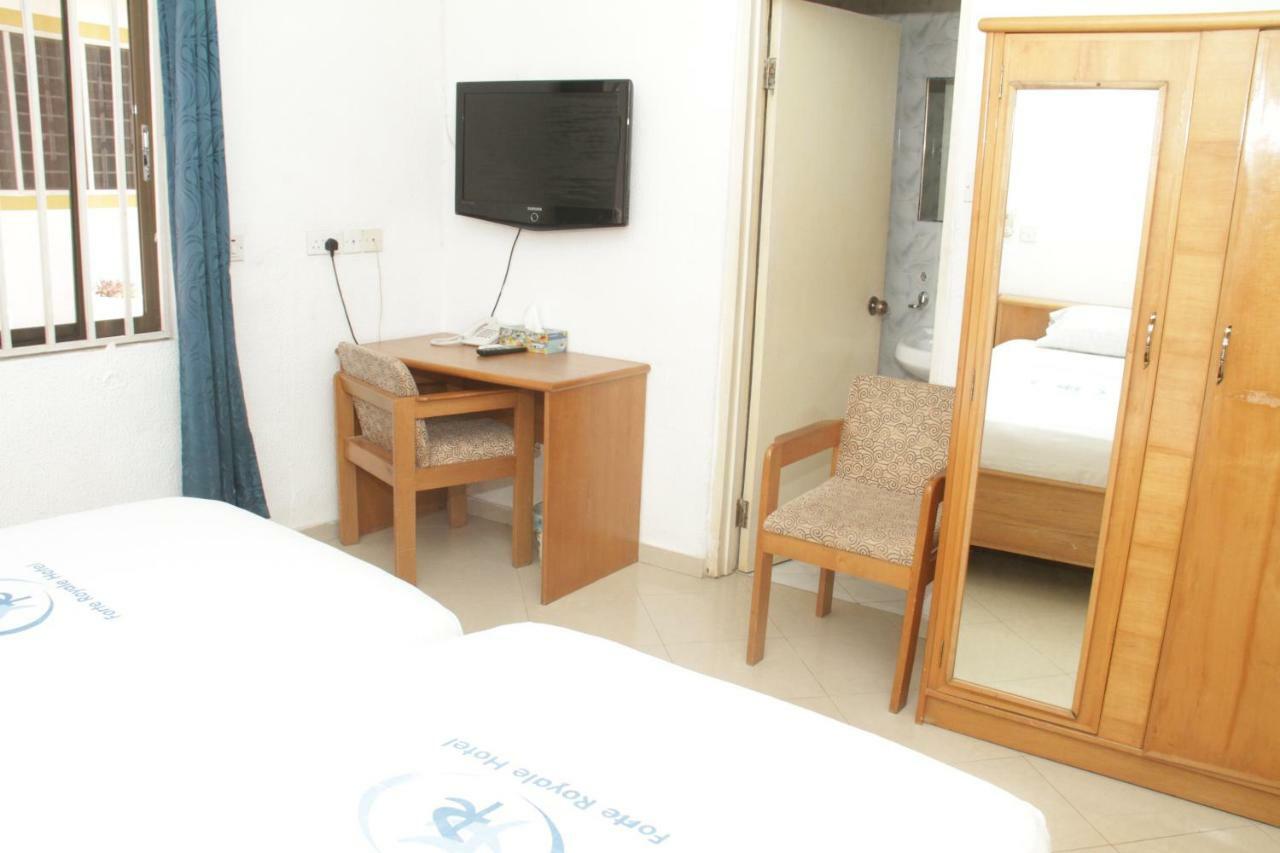 Forte Royale Hotel Accra Buitenkant foto