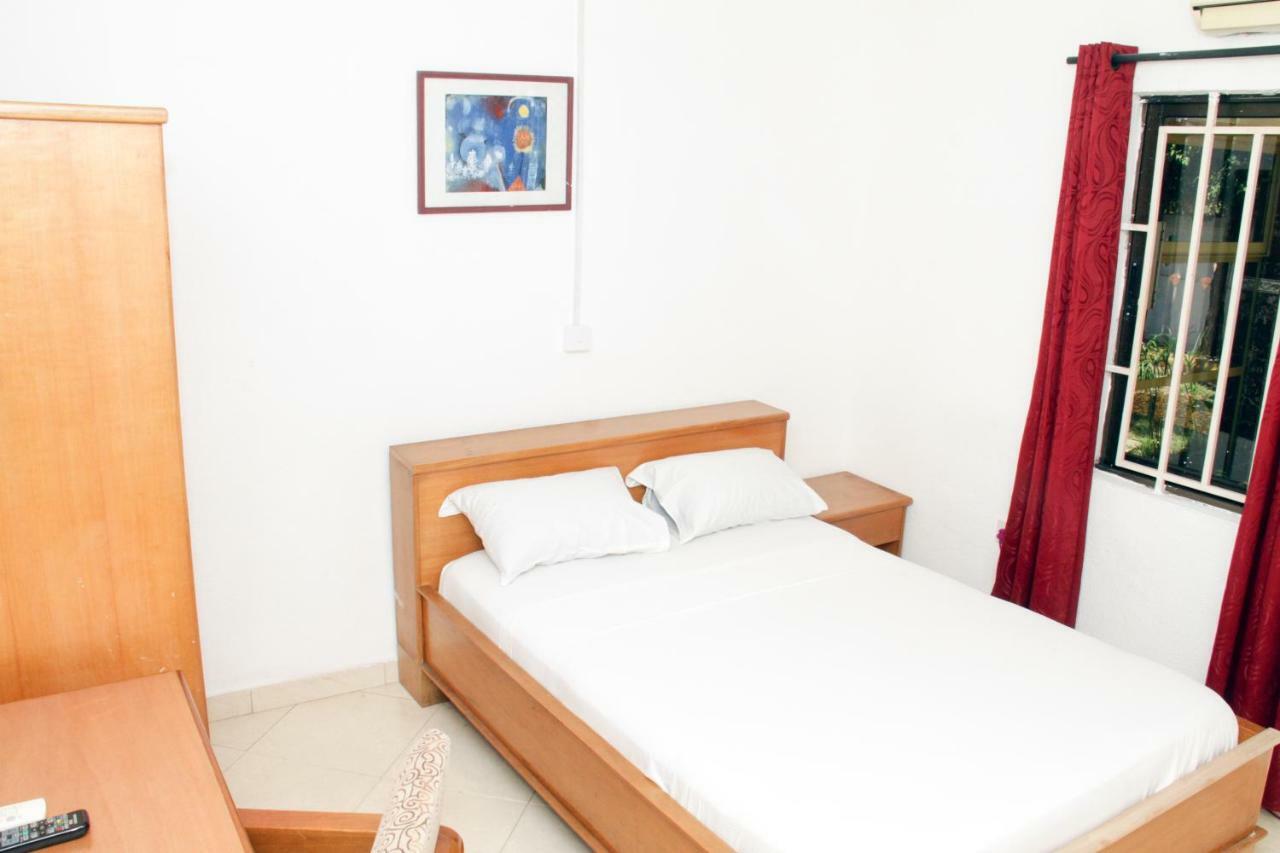 Forte Royale Hotel Accra Buitenkant foto